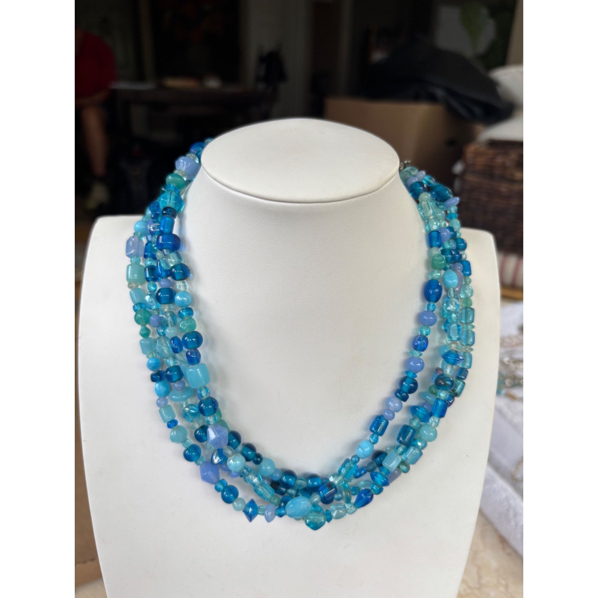 Other Multi-Strand Blue Beaded Glass Necklace Adjustable 18"-22" B Size ONE SIZE - 2 Thumbnail