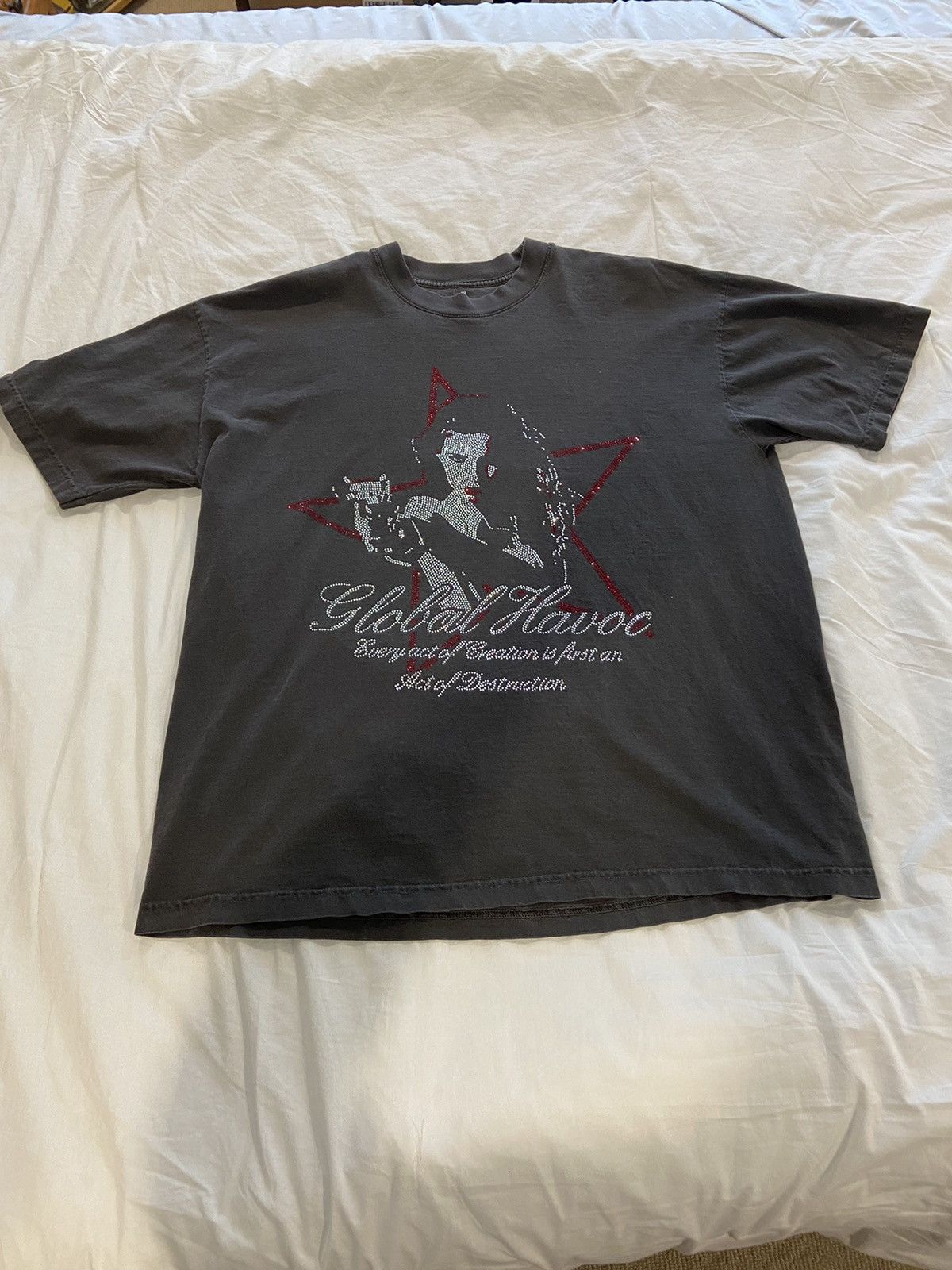 Vintage Havoc Global Rhinestone Tee Size US XL / EU 56 / 4 - 1 Thumbnail