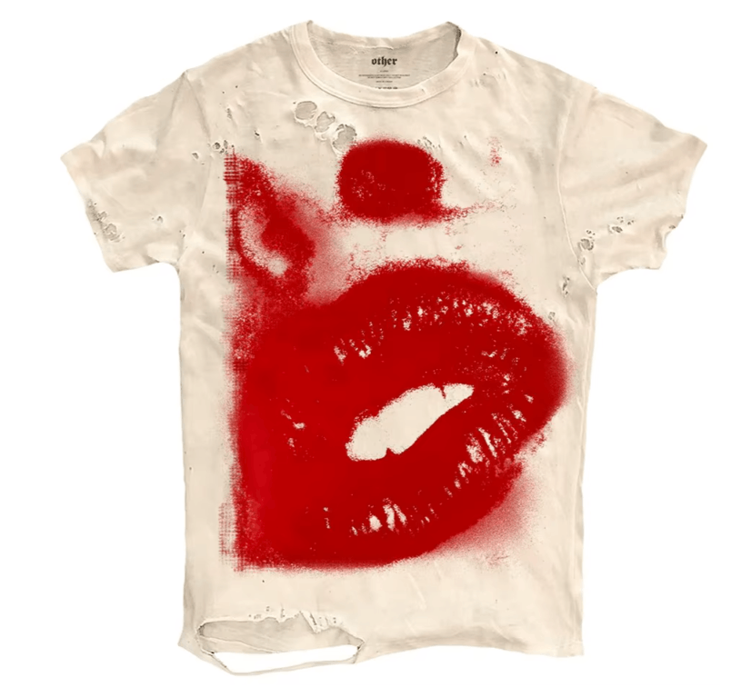 Japanese Brand Lips Graphic Ripped Men T-shirt Summer Size US XL / EU 56 / 4 - 1 Thumbnail