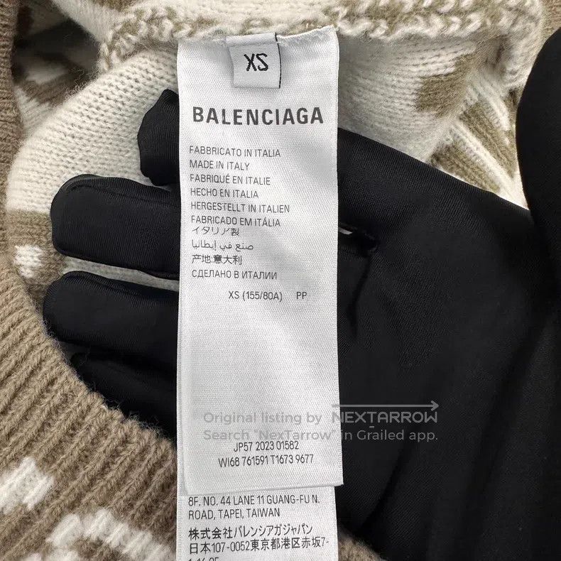 Balenciaga Balenciaga Color Blocked Logo Letter Round Neck Long Sleev Size US XS / EU 42 / 0 - 4 Thumbnail