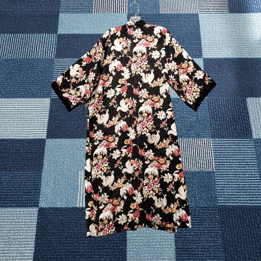 Vintage VINTAGE LA Intimates Robe Womens XL Black Floral Kimono Waist Tie Long Sleeve Size XL / US 12-14 / IT 48-50 - 1 Thumbnail