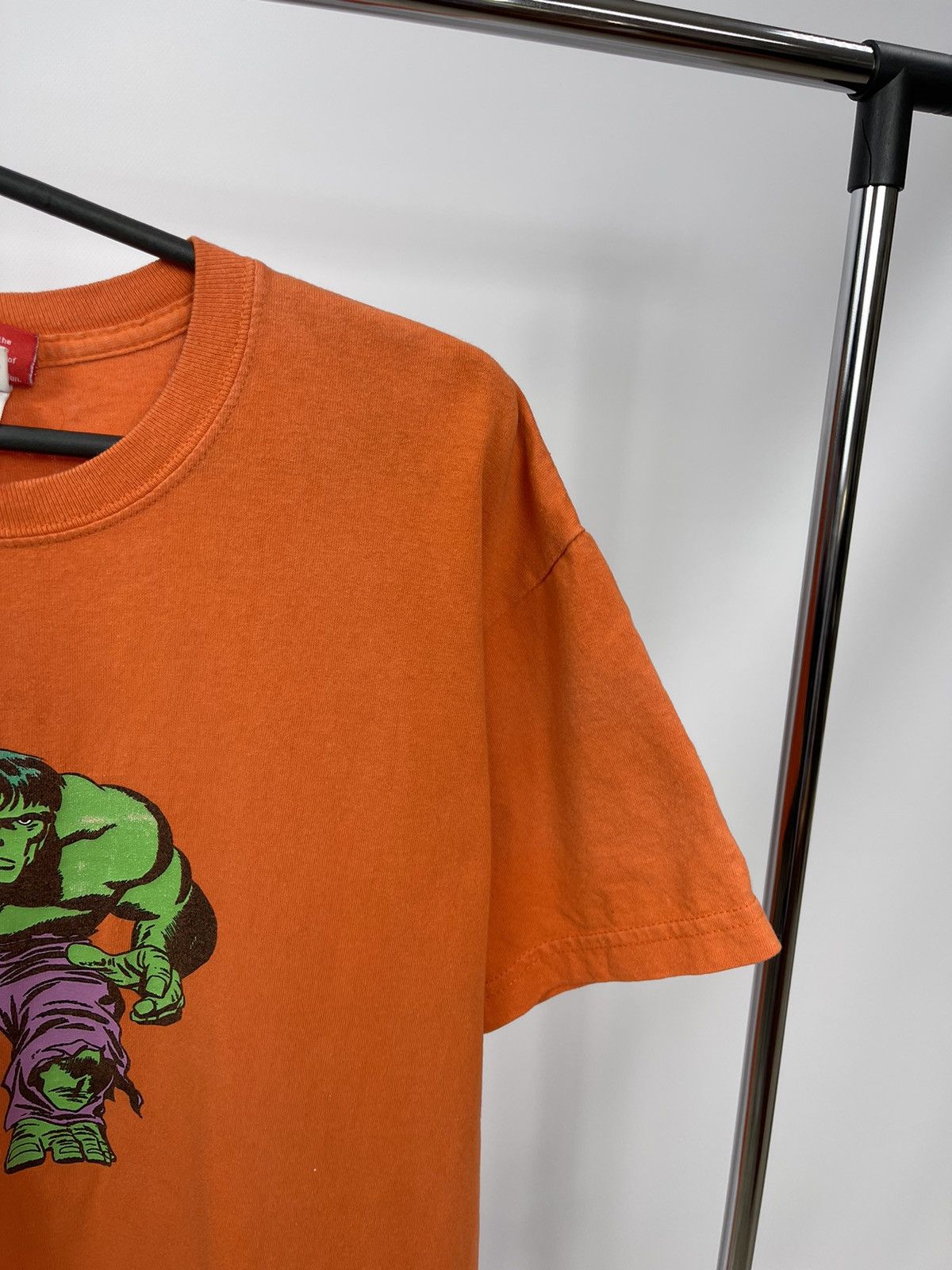 Vintage Vintage 2004 Marvel Hulk T-Shirt Mens Orange Retro Size M Size US M / EU 48-50 / 2 - 2 Thumbnail