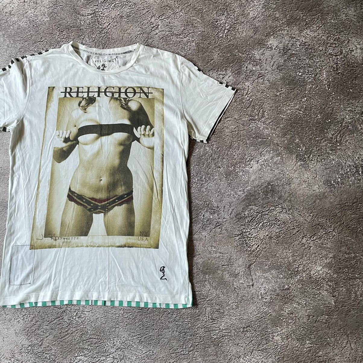 Vintage Vintage Religion Y2K Sun Faded Graphic Tee Skate Archive L Size US L / EU 52-54 / 3 - 4 Thumbnail