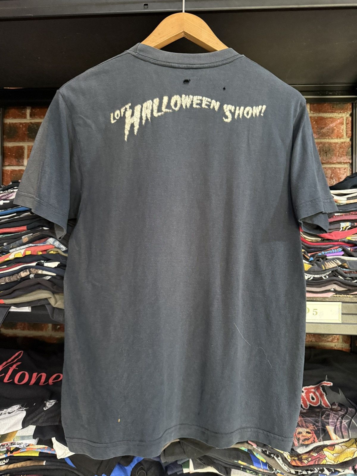 Other Thrashed Vintage Loft Halloween Show Horror Tee Size US M / EU 48-50 / 2 - 9 Thumbnail