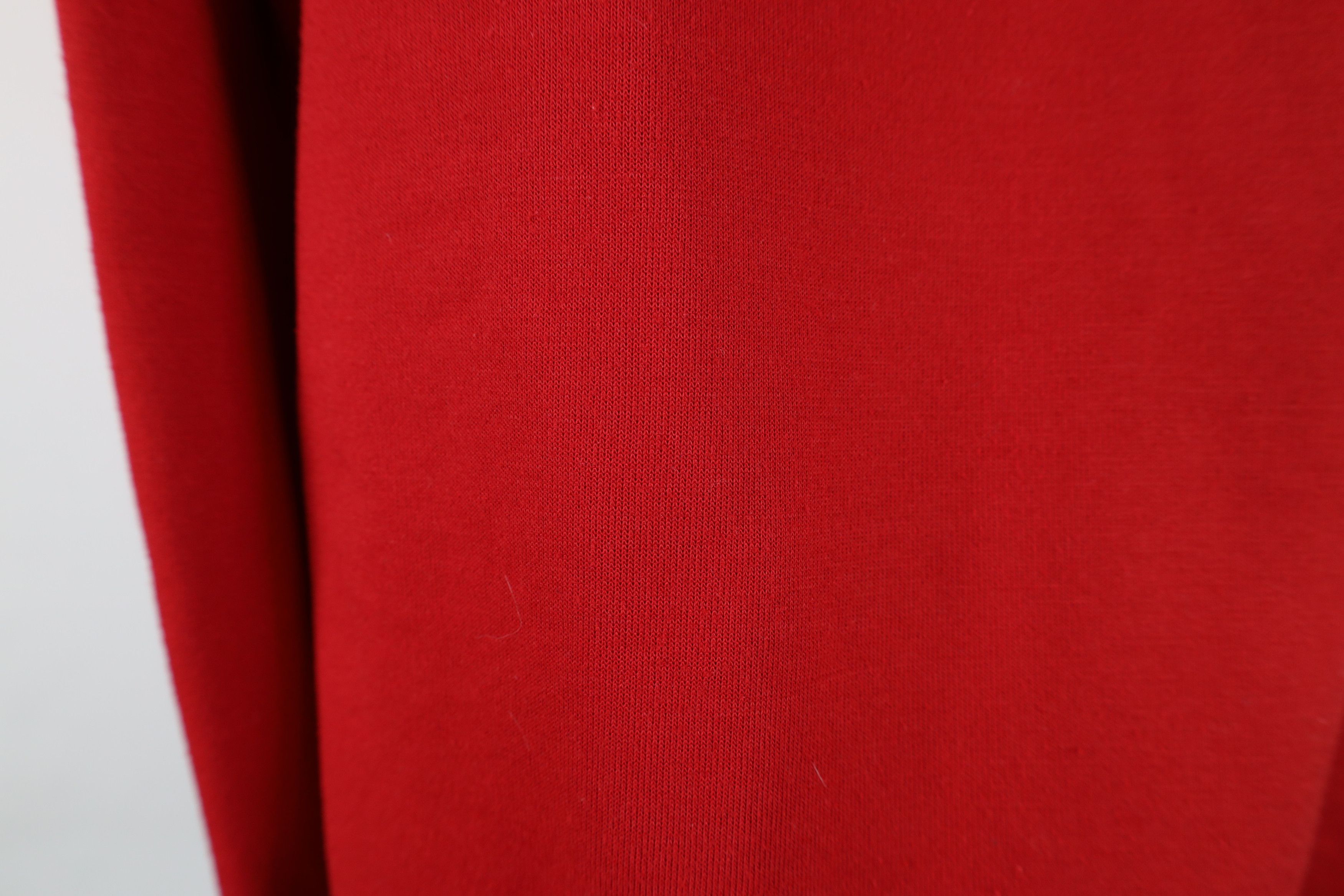 Vintage Vintage 90s Streetwear Faded Blank Crewneck Sweatshirt Red Size US M / EU 48-50 / 2 - 5 Thumbnail