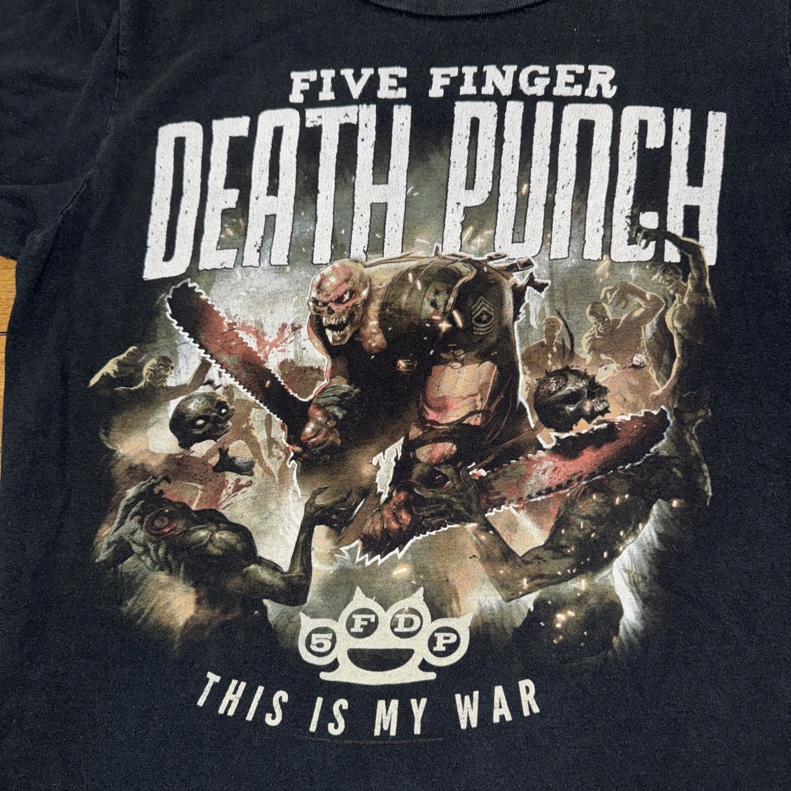 Band Tees Five Finger Death Punch T-Shirt Black Large 21x25 Band Tee Size US L / EU 52-54 / 3 - 2 Thumbnail