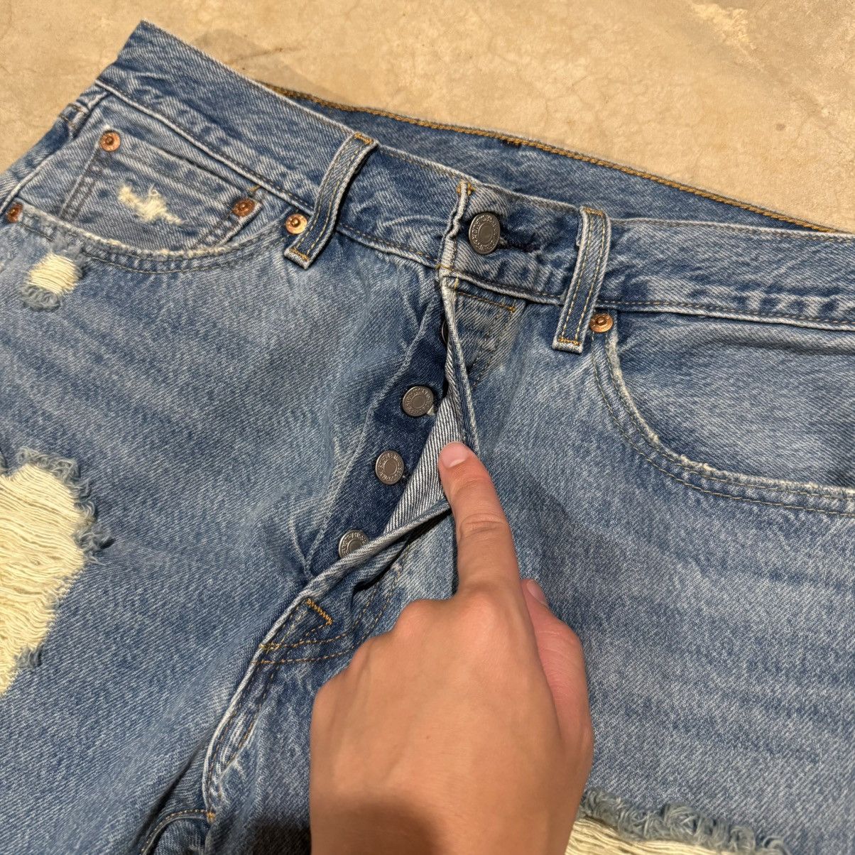 Levi's Levi’s 501 Distressed Thrashed Jeans Skater Grunge ERD Y2K Size US 32 / EU 48 - 6 Thumbnail