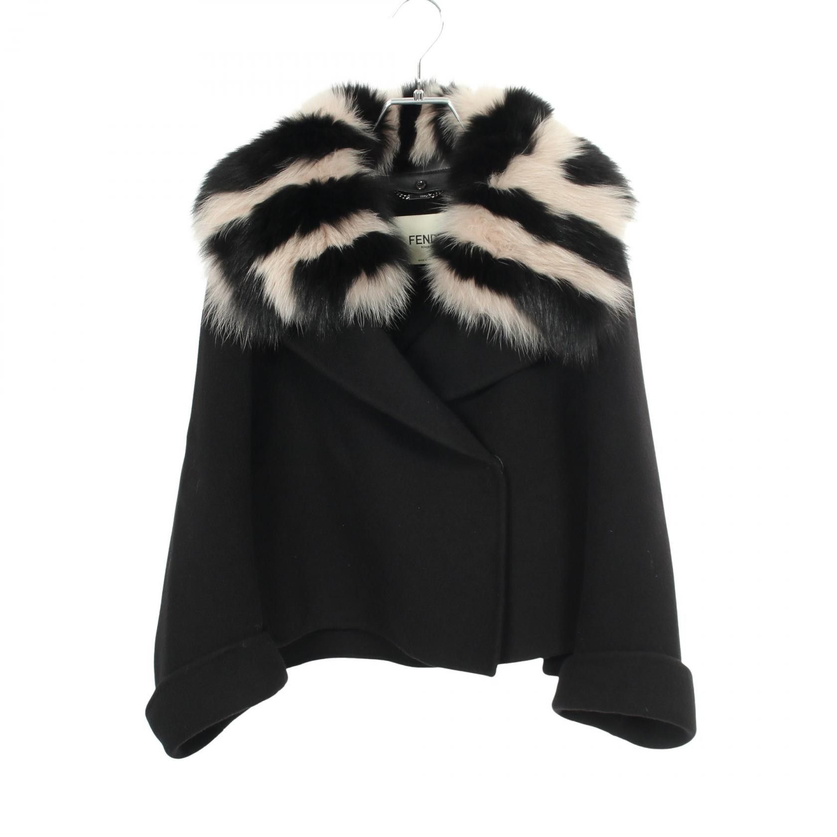 Fendi Fendi Fendi Cashmere Poncho Textile Outerwear DUTY FREE for USA Size ONE SIZE - 1 Thumbnail