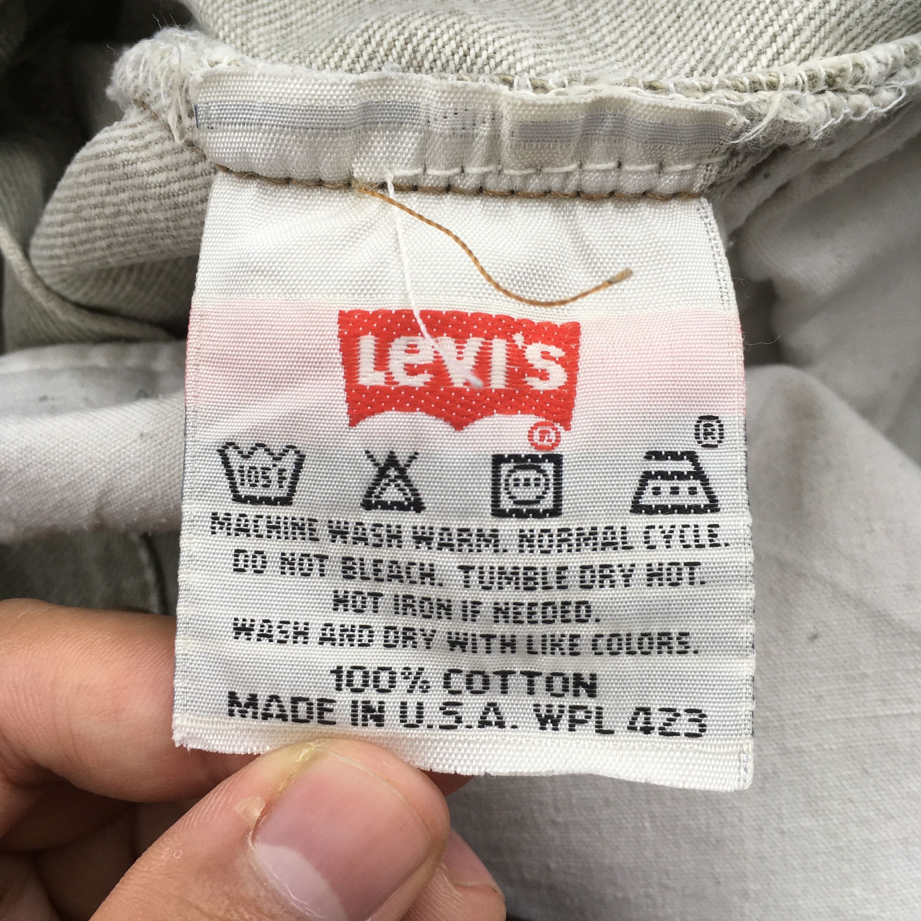 Levi's Size 28x28.5 Vintage 90s Levi's 501 Faded Gray Jeans S724 Size US 28 / EU 44 - 13 Thumbnail