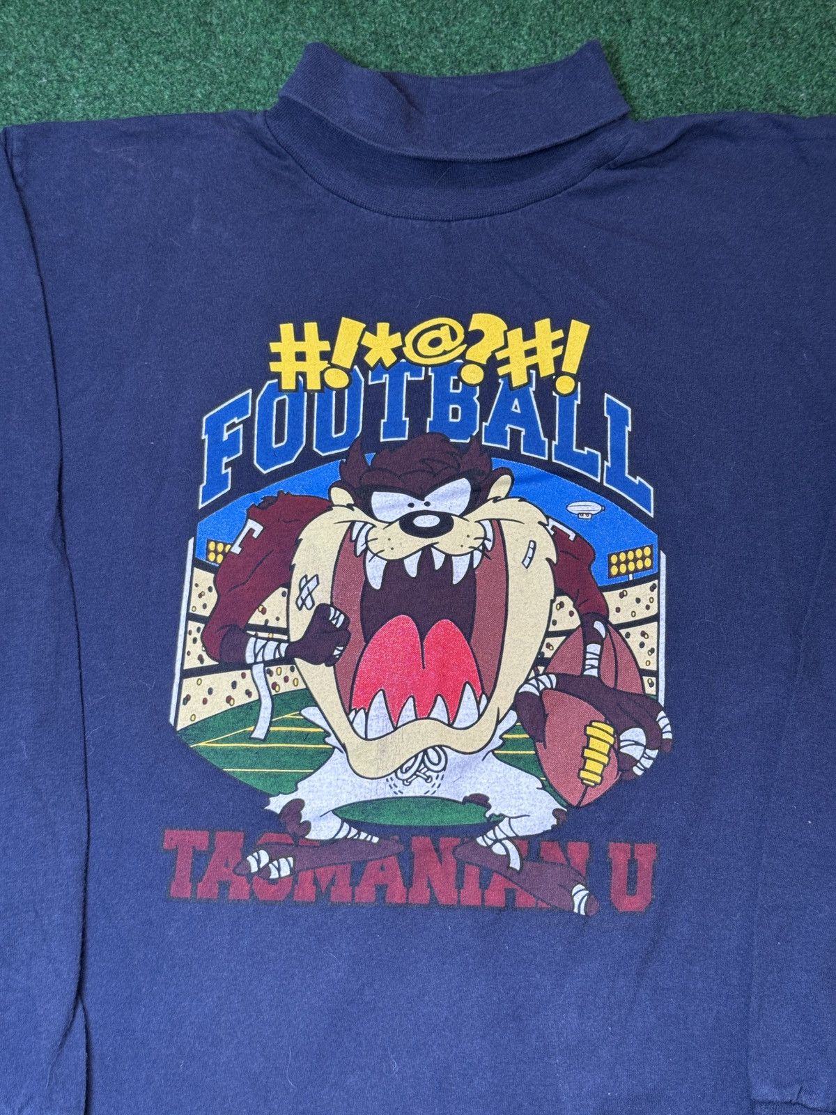 Vintage Vtg 90s Taz U Football College Long Sleeve Retro T Shirt Size US M / EU 48-50 / 2 - 2 Thumbnail