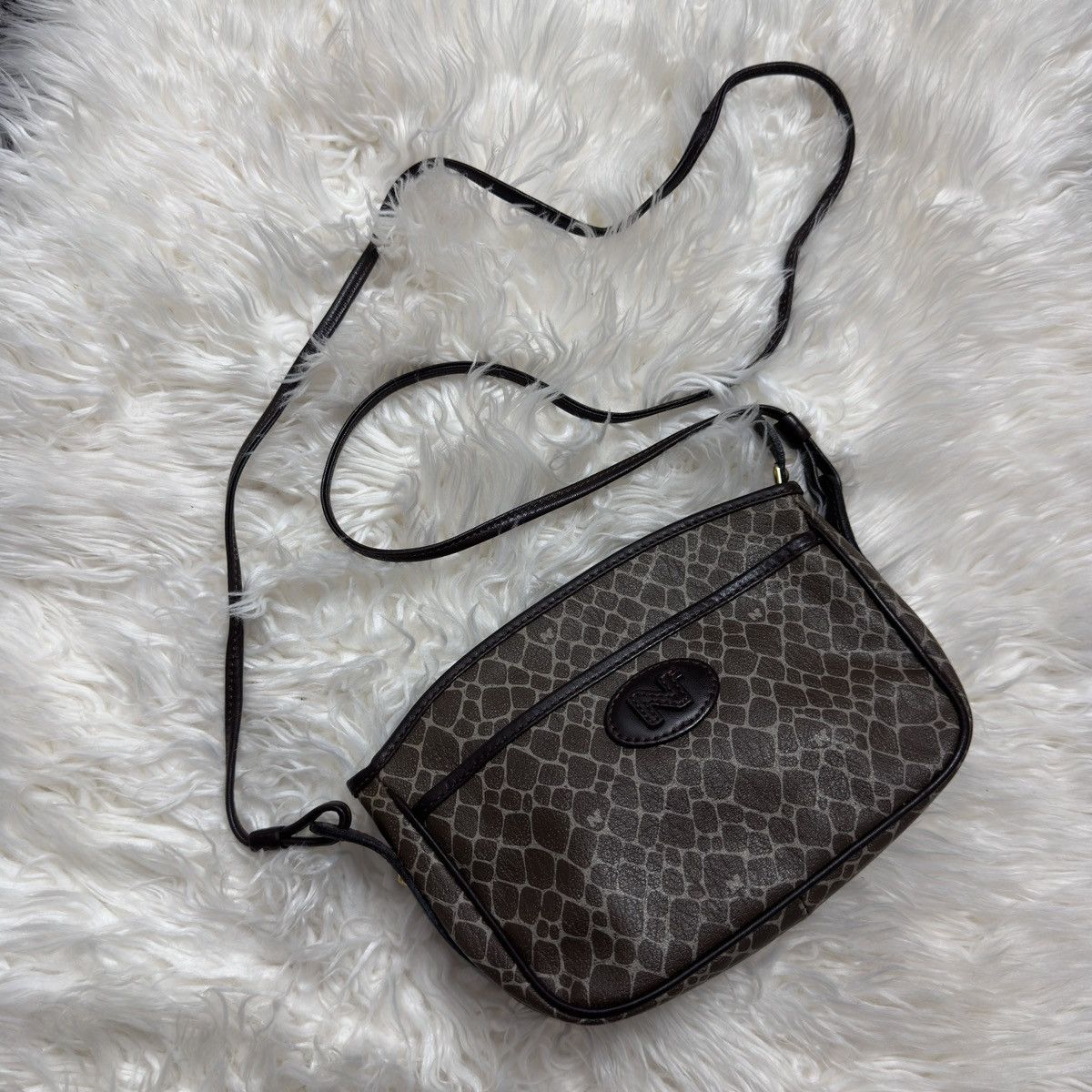 Nina Ricci Vintage Nina Ricci Brown Leather Crossbody Sling Bag Size ONE SIZE - 1 Thumbnail
