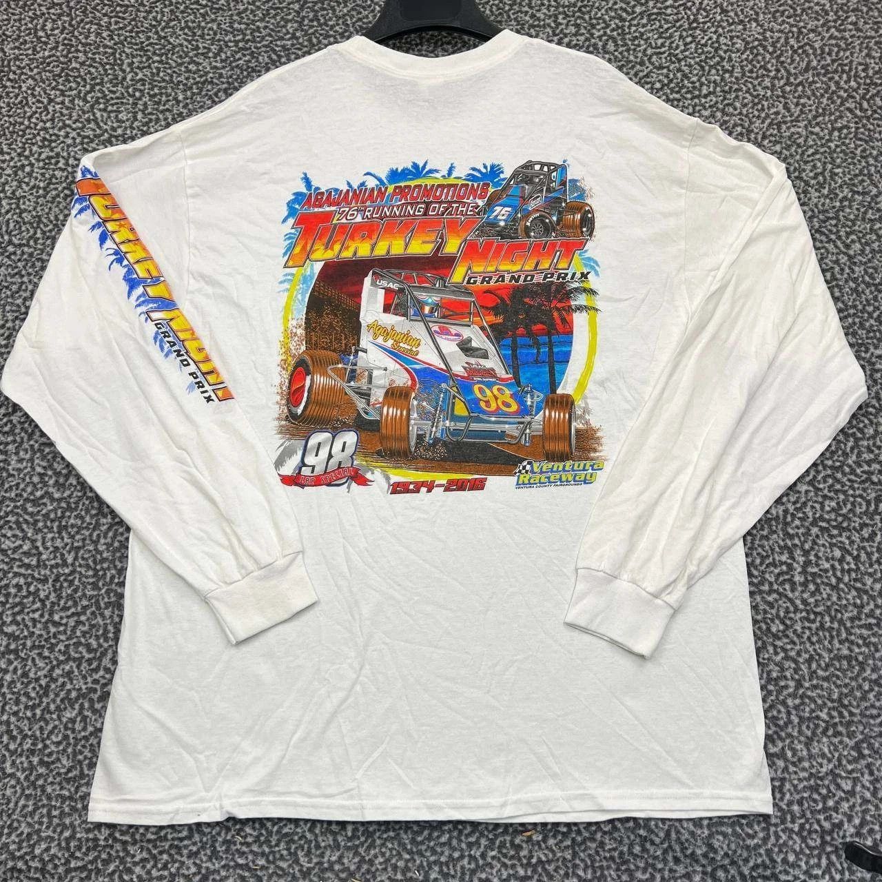 Gildan Vintage Turkey Night Grand Prix Shirt Men XL Long Sleeve New Size US XL / EU 56 / 4 - 1 Thumbnail