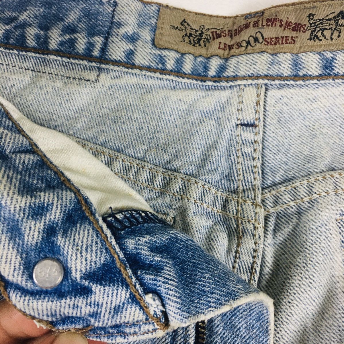 Levi's Vintage Levi’s Silver Tab Made in USA 900 Series Tapered Leg Size US 31 - 11 Thumbnail