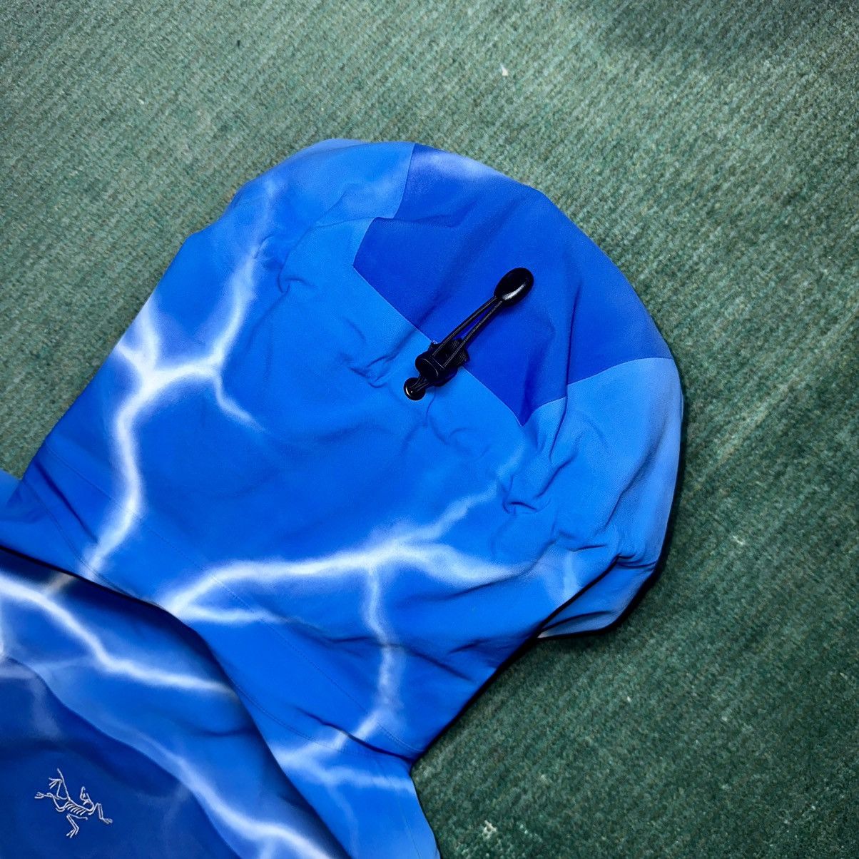 Arc'teryx 🥶Arc’teryx x BreakingDad420 Stingray goretex custom jacket Size US M / EU 48-50 / 2 - 15 Thumbnail