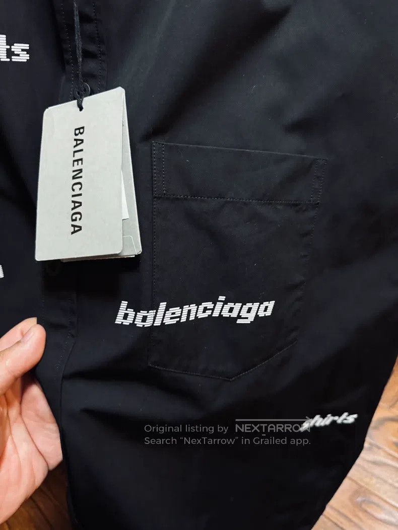 Balenciaga Balenciaga size 37 Logo Letter Printed Short Sleeve Shirt Size US XS / EU 42 / 0 - 5 Thumbnail