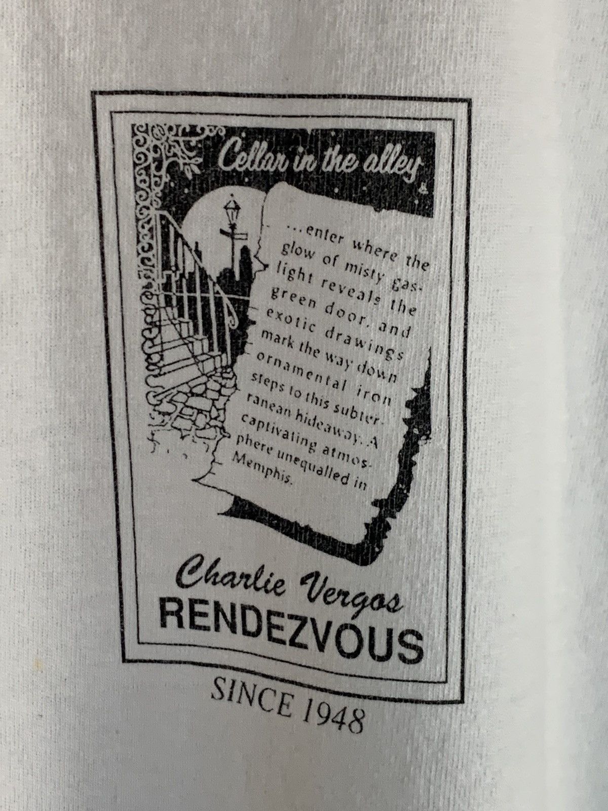 Vintage RARE* Vintage Charlie Vergos BBQ Rib Rendevous Memphis Shirt Size US XL / EU 56 / 4 - 5 Thumbnail