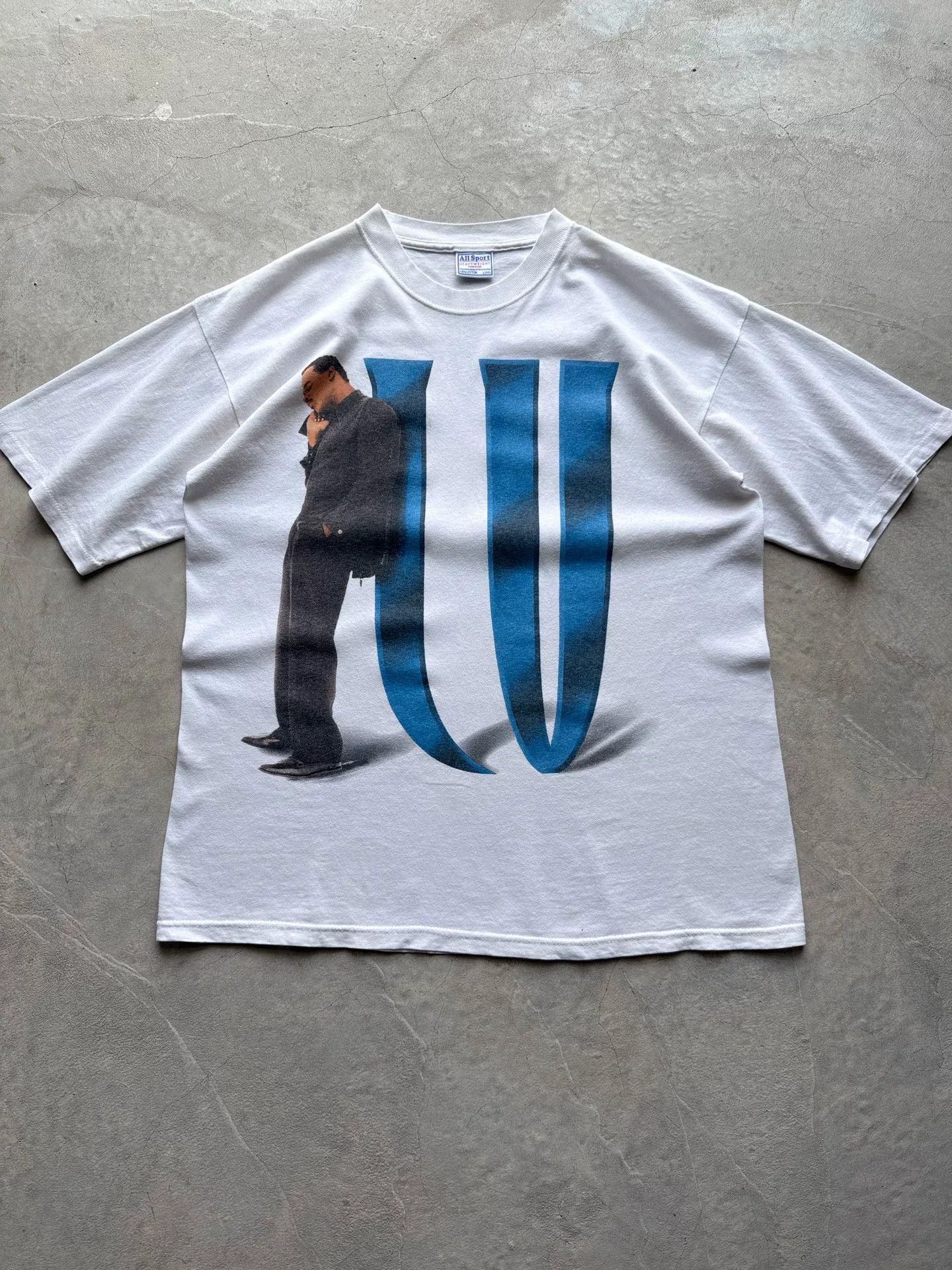 Vintage Vintage 90s Luther Vandross Tour Tee Size US L / EU 52-54 / 3 - 1 Thumbnail