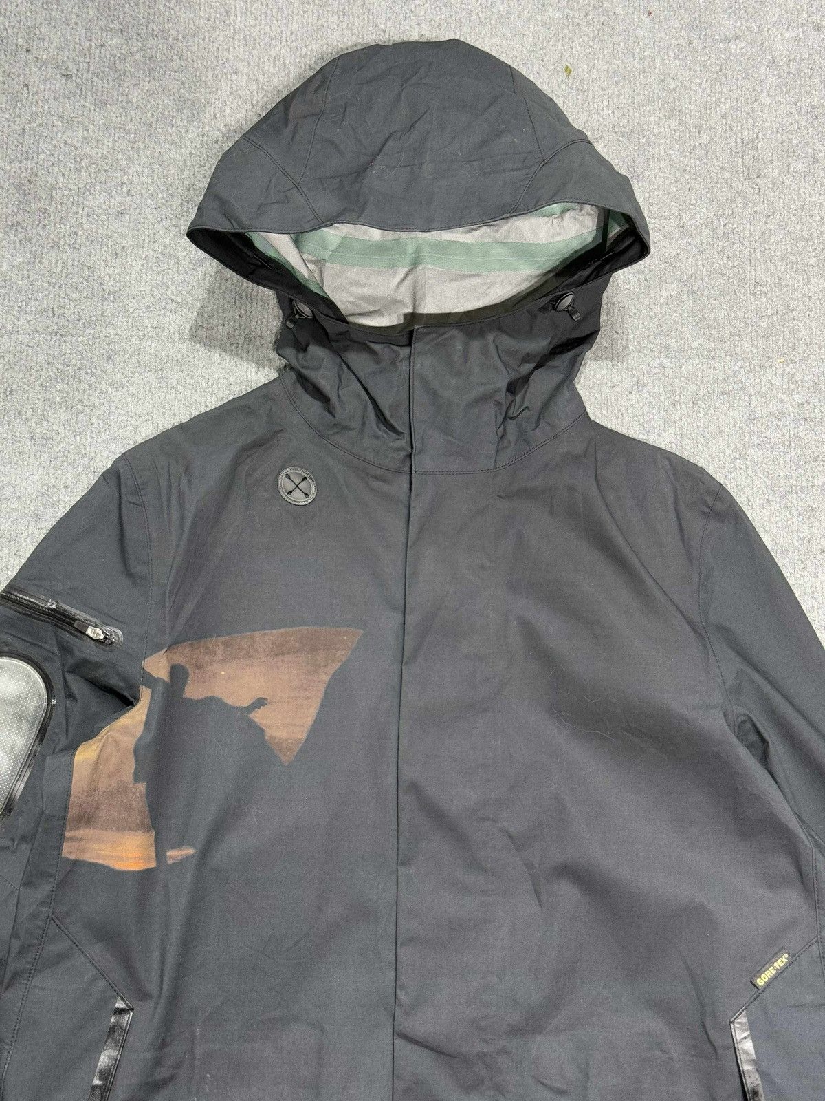 nonnative × UNDERCOVER Monkcoat XL UNDERCOVER と nonnativeがコラボ、セットアップ仕様のジャケットと