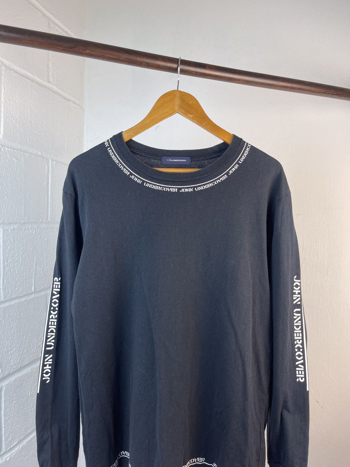 Jun Takahashi × Undercover Undercover John Undercover Print Long Sleeve Size US L / EU 52-54 / 3 - 4 Thumbnail