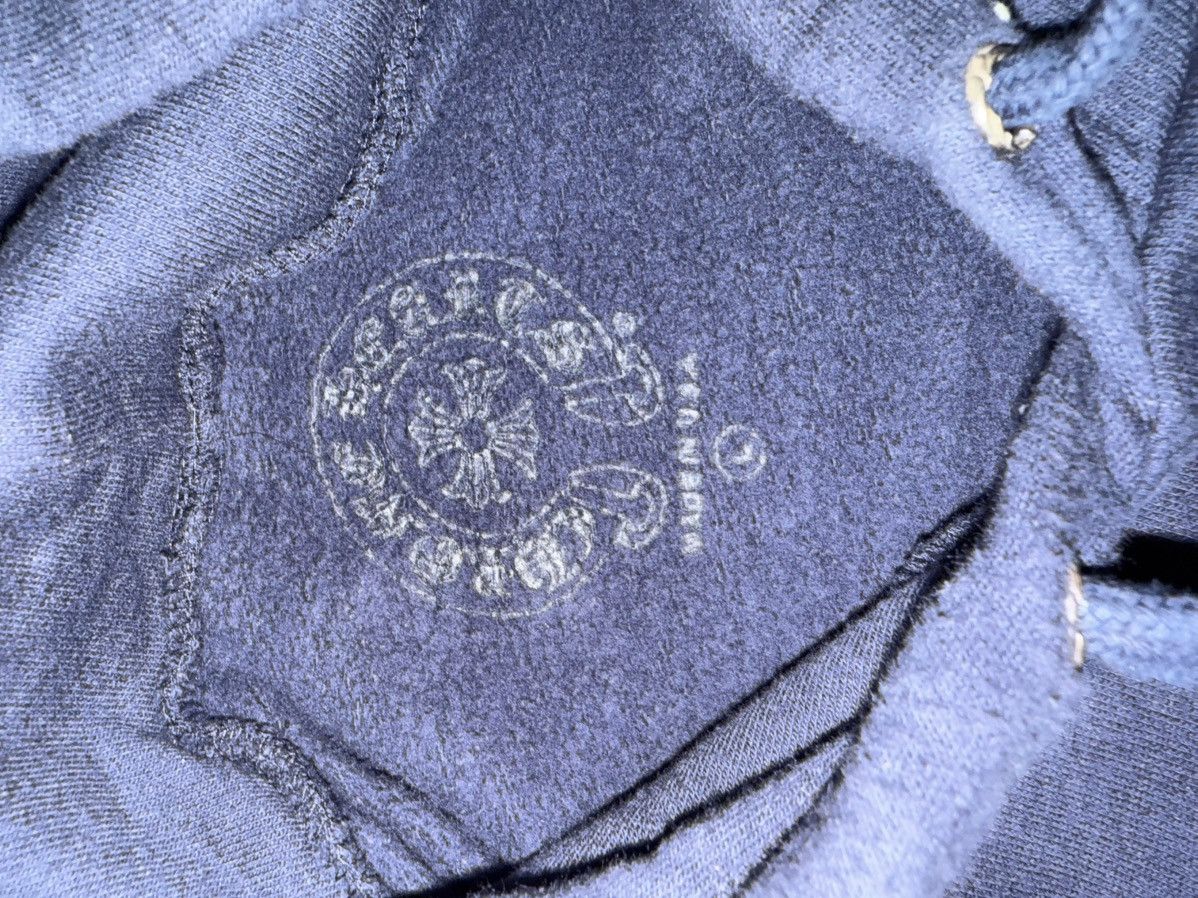 Chrome Hearts Chrome Hearts Yellow Script Sleeve Navy Hoodie Size US L / EU 52-54 / 3 - 5 Thumbnail