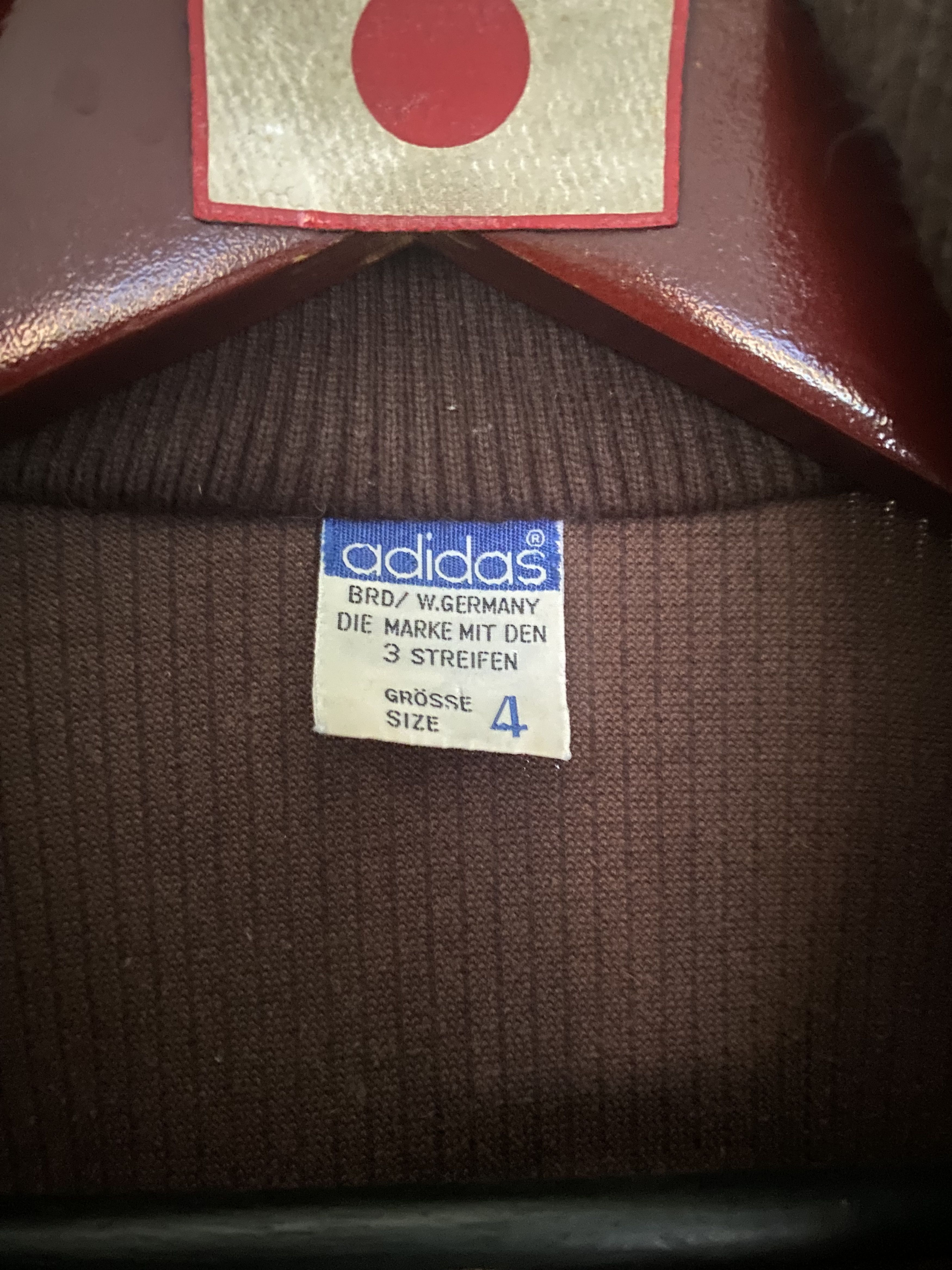 Adidas × Japanese Brand × Vintage Vintage 80s Adidas Velvet Brown Jacket Size US M / EU 48-50 / 2 - 3 Thumbnail