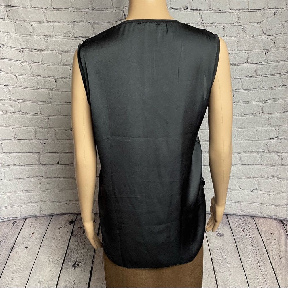 Zara Zara Collection W&B Sleeveless Metallic Front Top Made In P Size M / US 6-8 / IT 42-44 - 4 Thumbnail