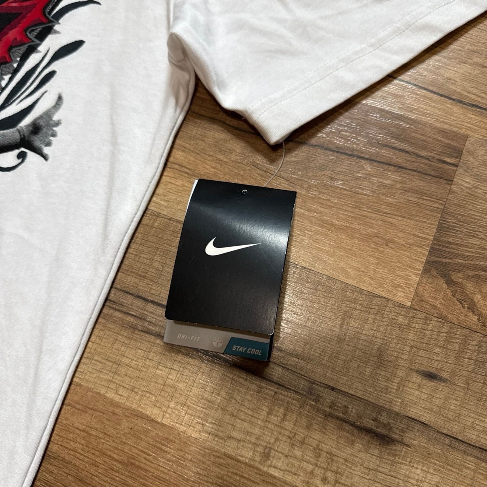 Nike 2010 Nike LeBron Witness Dri-Fit Short Sleeve Shirt Size US M / EU 48-50 / 2 - 3 Thumbnail