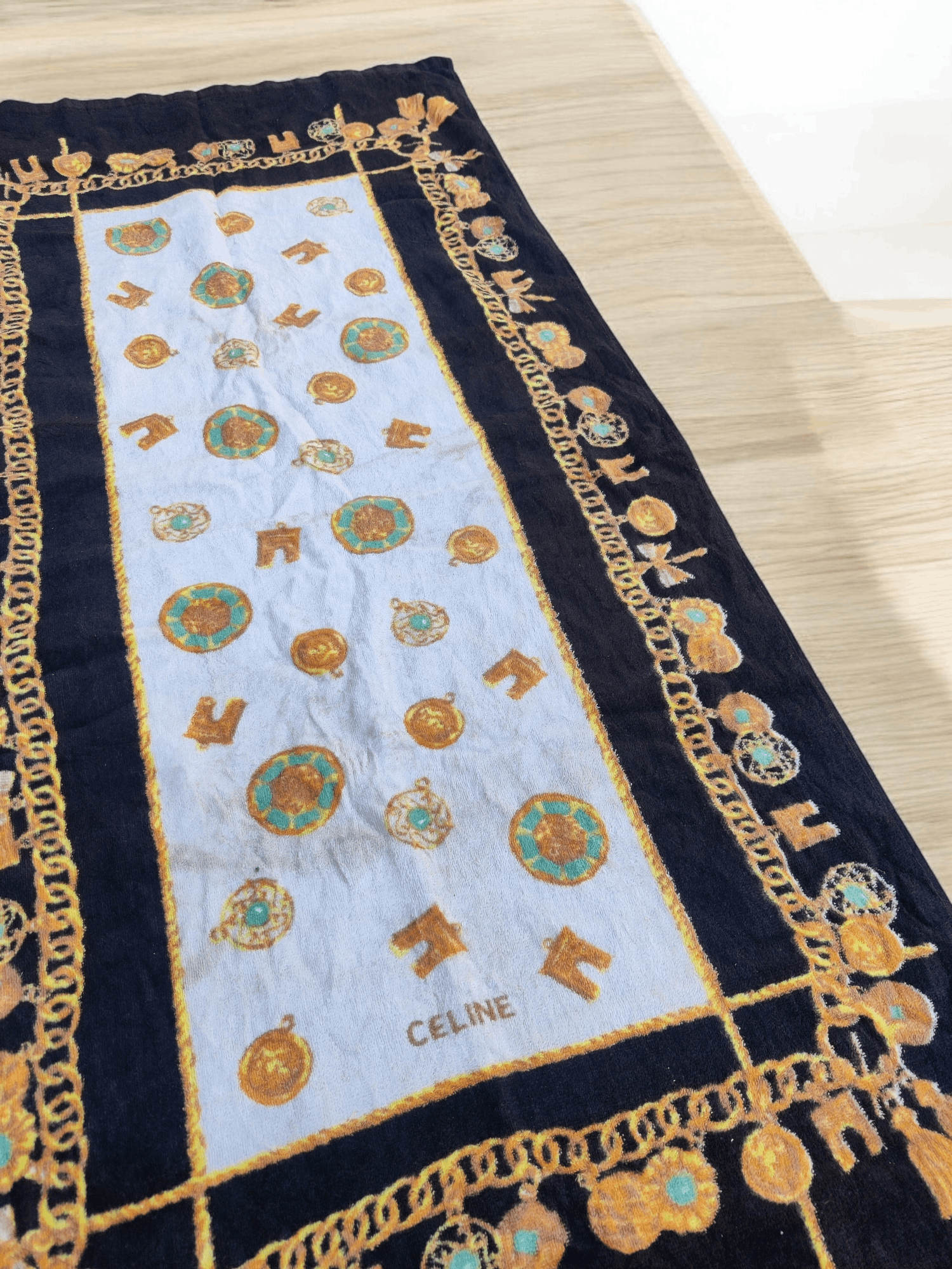 Celine 🌟Best Offer🌟 Vintage Celine Paris Branded Towel Size ONE SIZE - 2 Thumbnail