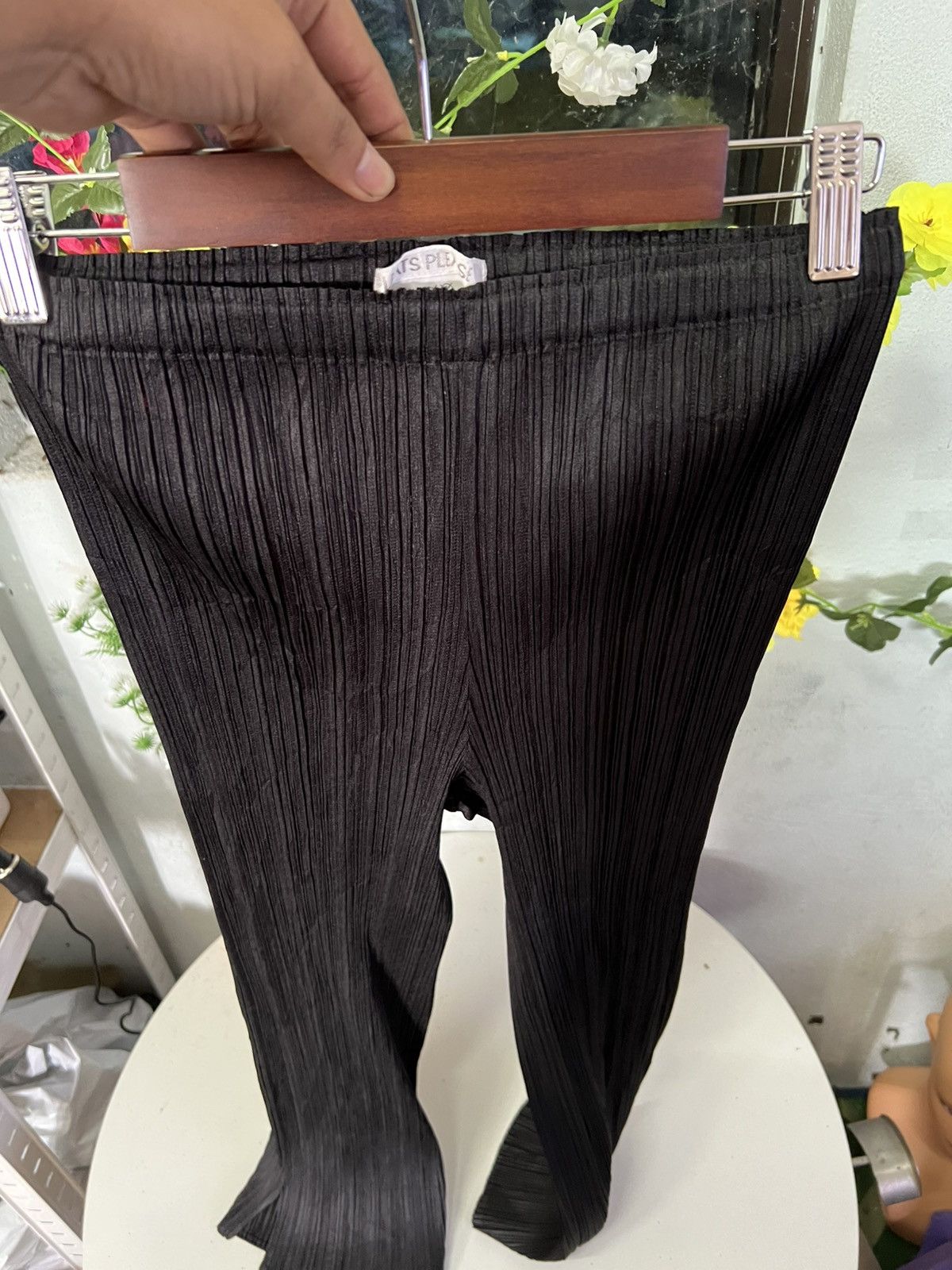Pleats Please Issey Miyake Pleats Pleatse Issey Miyake Pants Size 27" / US 4 / IT 40 - 5 Thumbnail
