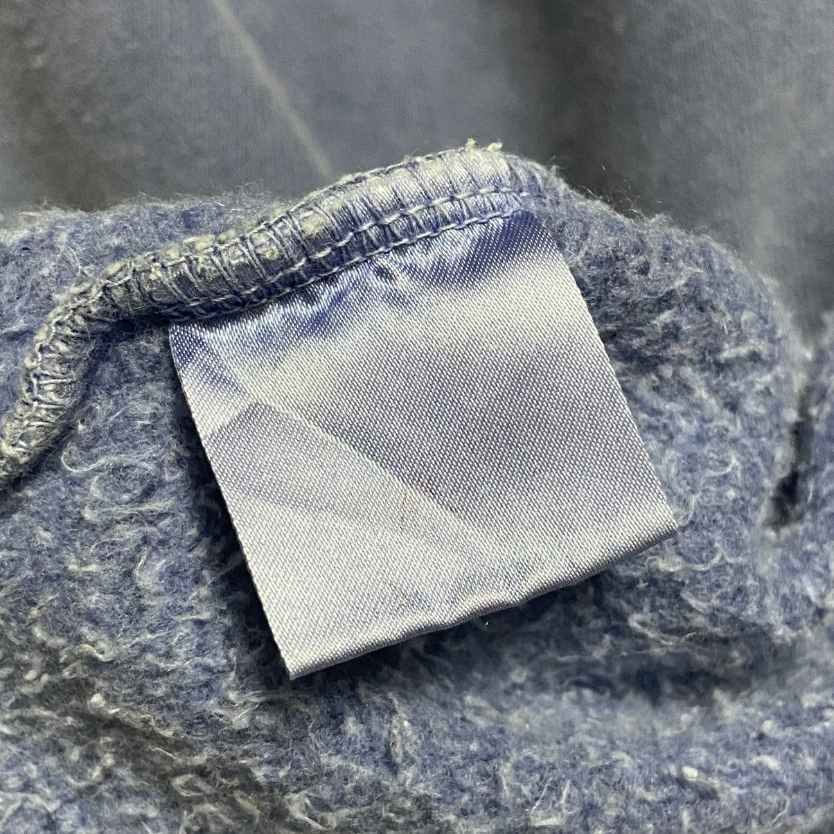 Quiksilver × Vintage Vintage 90s Quiksilver Washed Crewneck Size US M / EU 48-50 / 2 - 7 Thumbnail