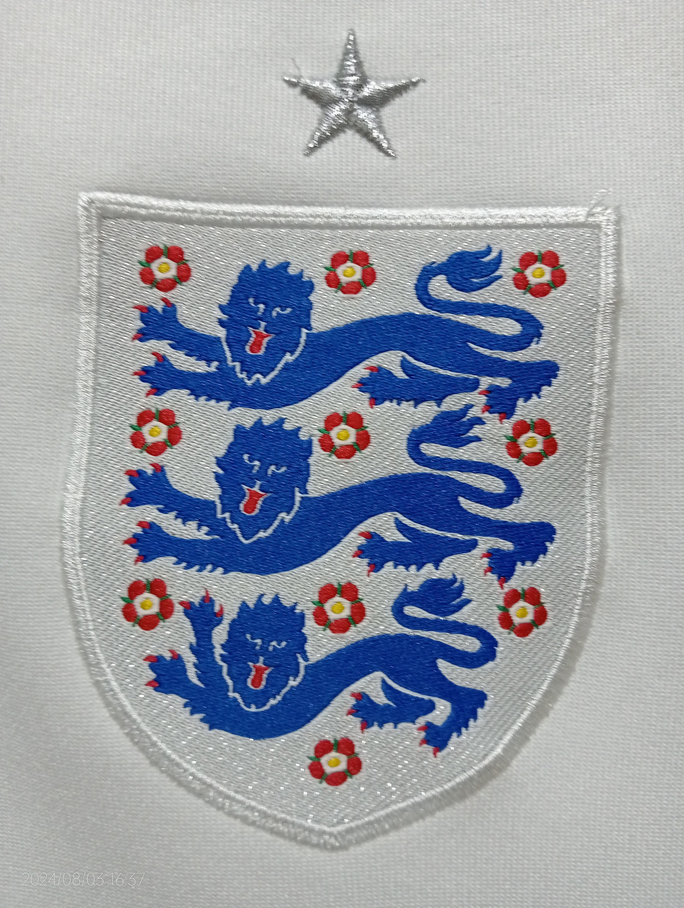 Nike Vintage Nike England Track Jacket Very Rare Size US M / EU 48-50 / 2 - 4 Thumbnail