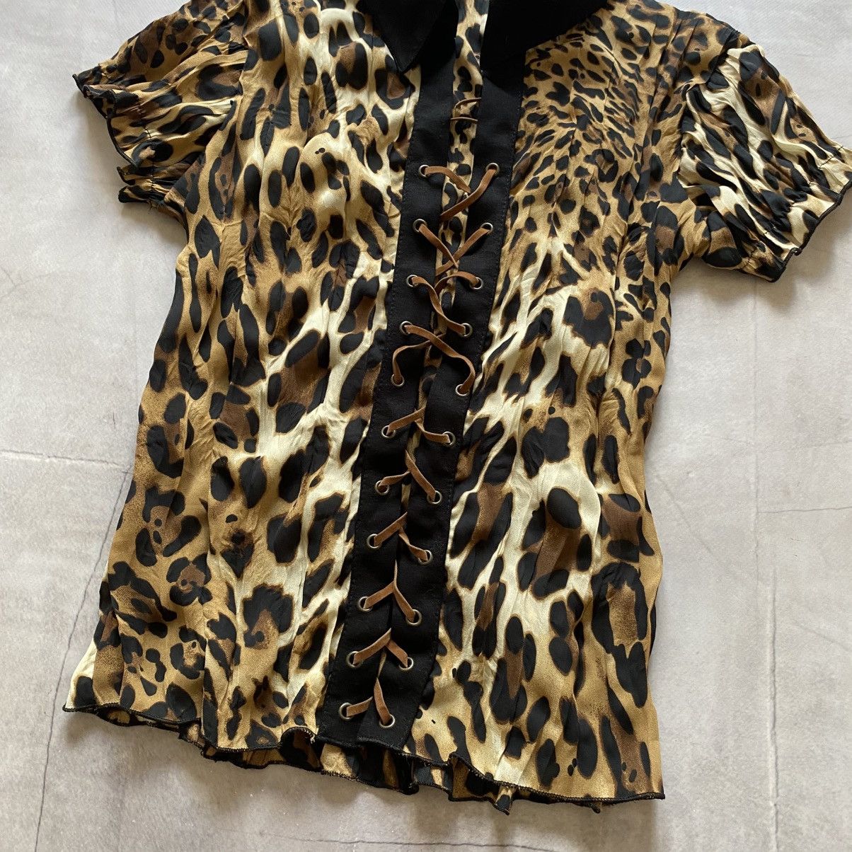 Hysteric Glamour Mesh Lion Pleats Shirt Like Issey Miyake Pleats Please Size S / US 4 / IT 40 - 2 Thumbnail