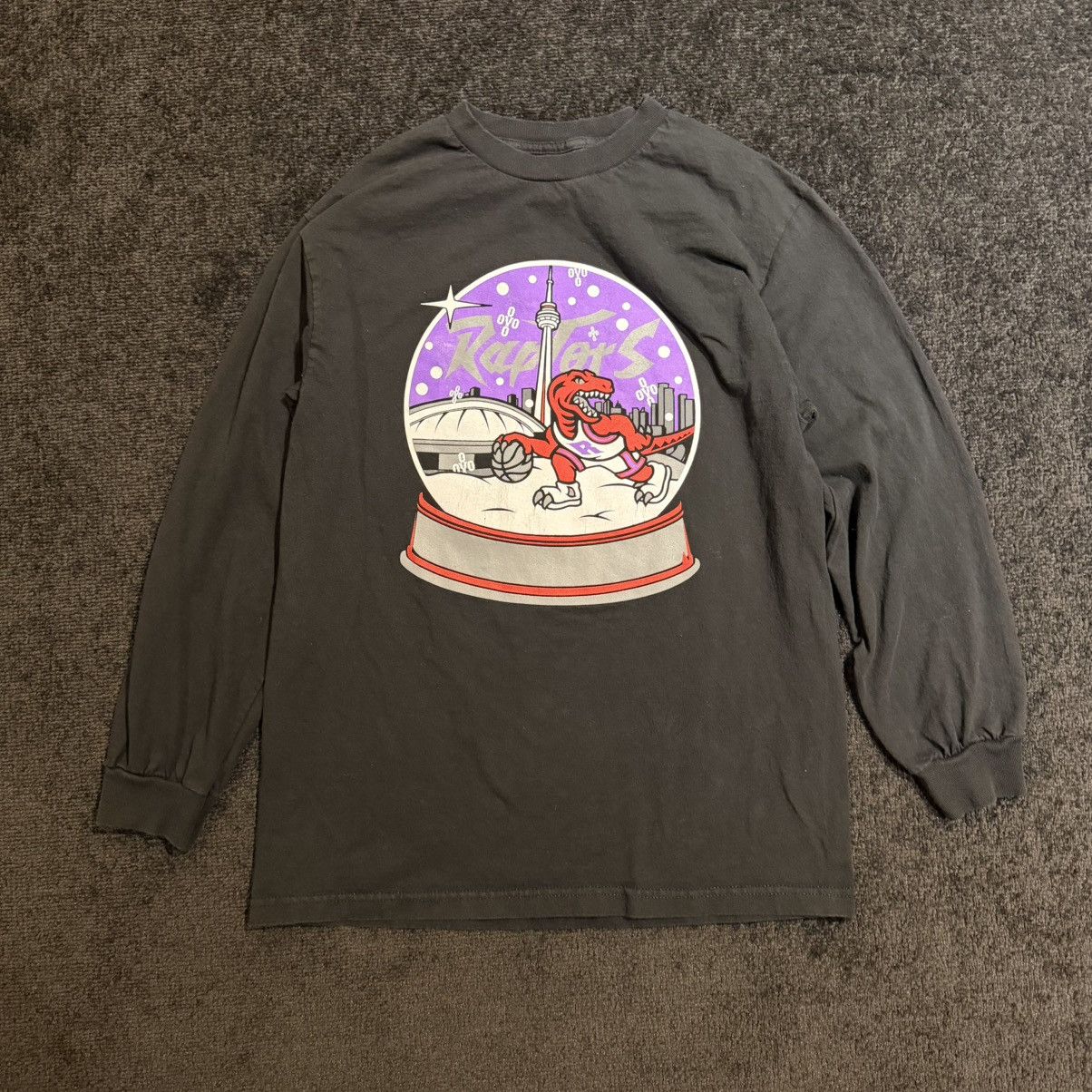 NBA × October's Very Own OVO X Raptors Christmas day game T 2019 Size US M / EU 48-50 / 2 - 1 Thumbnail