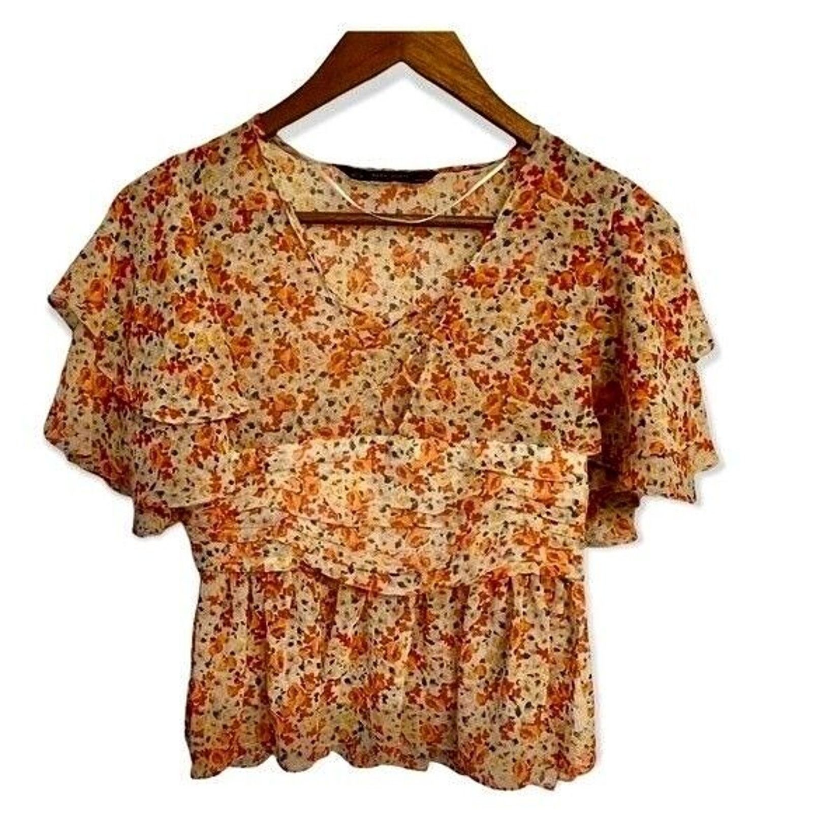 Zara Zara Shirt Women's Small Ditsy Floral Blouse Cottagecore Size S / US 4 / IT 40 - 1 Thumbnail