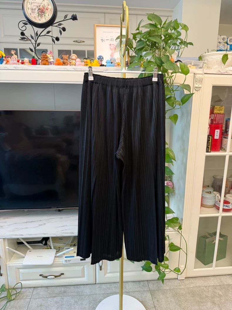 Issey Miyake Issey Miyake size:2 Black hidden tatami trousers Size 31" - 7 Thumbnail