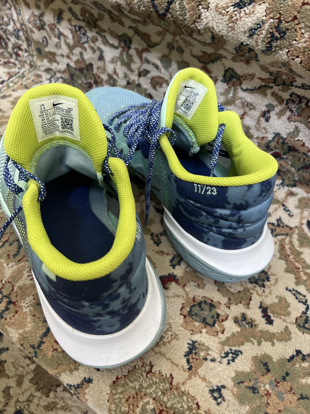 Nike Rare Kyrie 5 Size US 7.5 / EU 40-41 - 12 Thumbnail