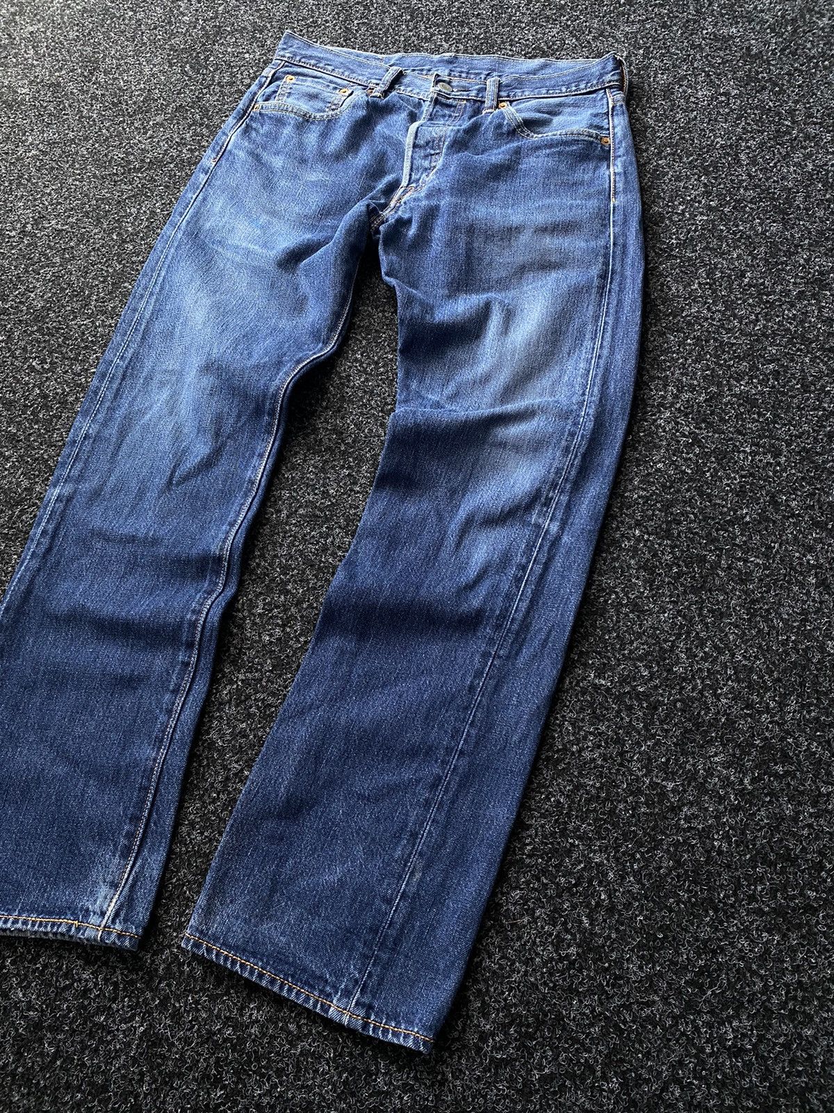 Levi's × Vintage Vintage Levi's 501 Distressed Jeans W30 size Size US 30 / EU 46 - 3 Thumbnail