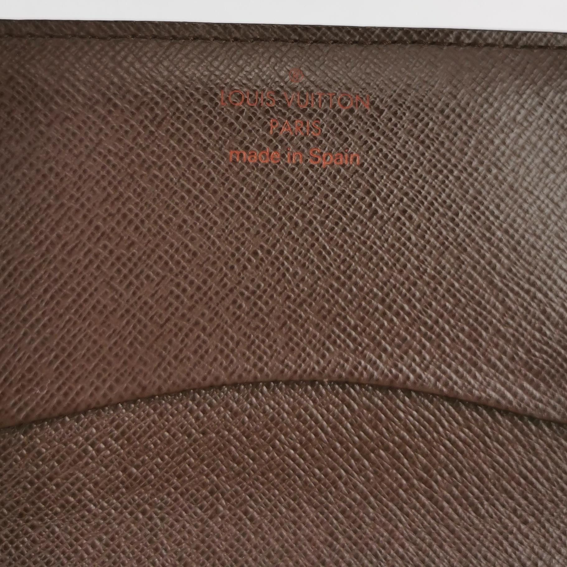 Louis Vuitton Louis Vuitton (LV) Cowhide Checkerboard Flap Card Holder -y Size ONE SIZE - 4 Thumbnail