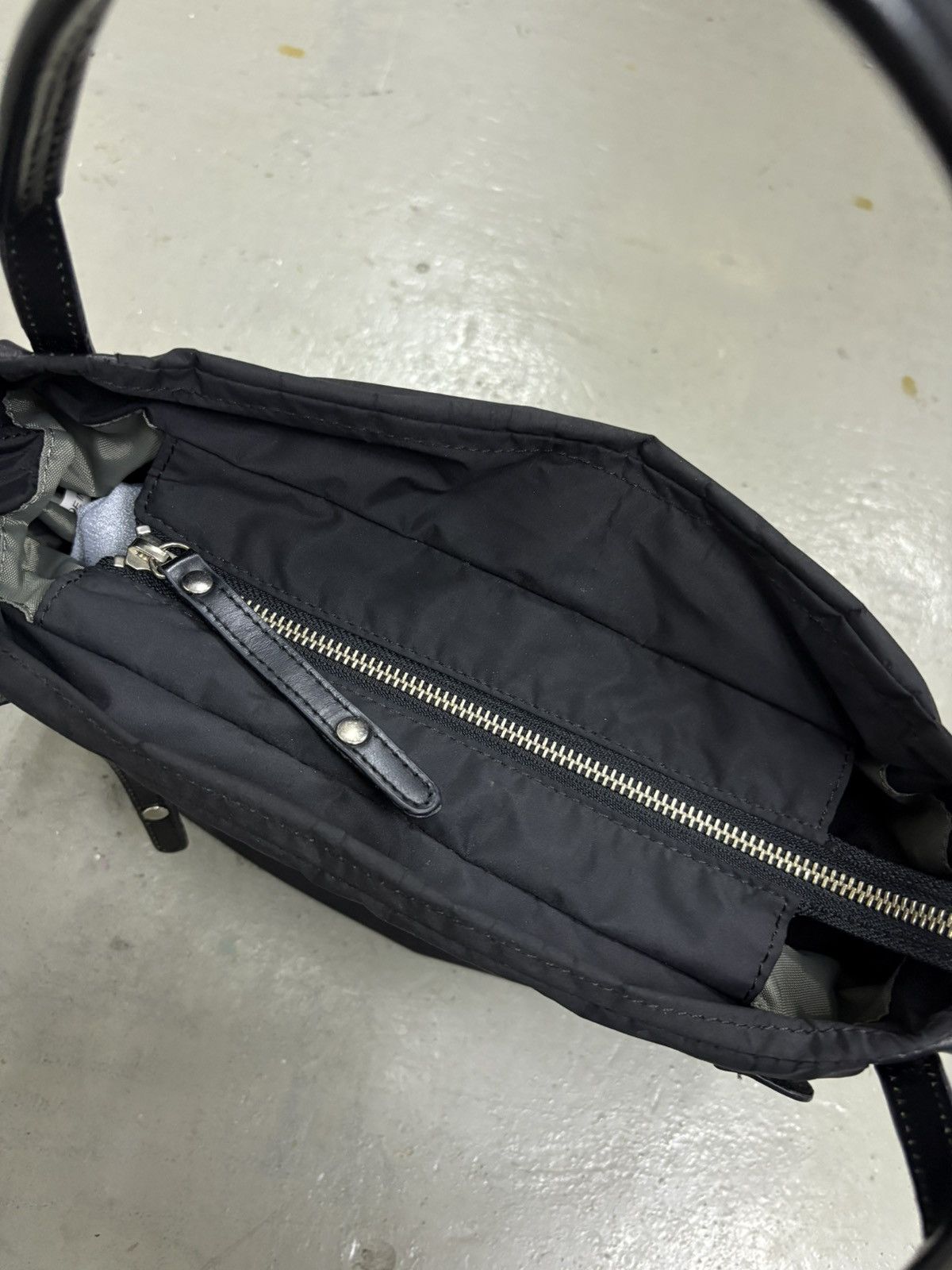 Yohji Yamamoto Yohji Yamamoto Y'SACCS bag black bag leather pocket design Size ONE SIZE - 10 Thumbnail