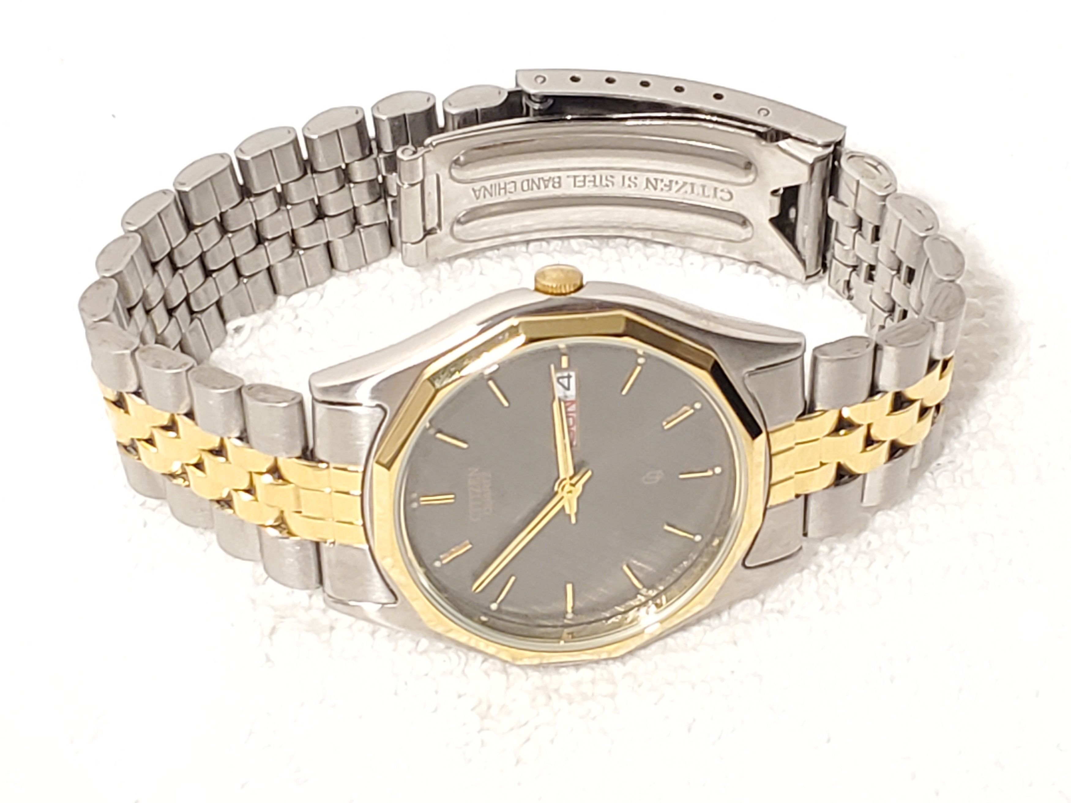 Citizen Vintage Citizen CQ Men’s Gray Dial Day Date S Steel Watch Size 36 - 5 Thumbnail
