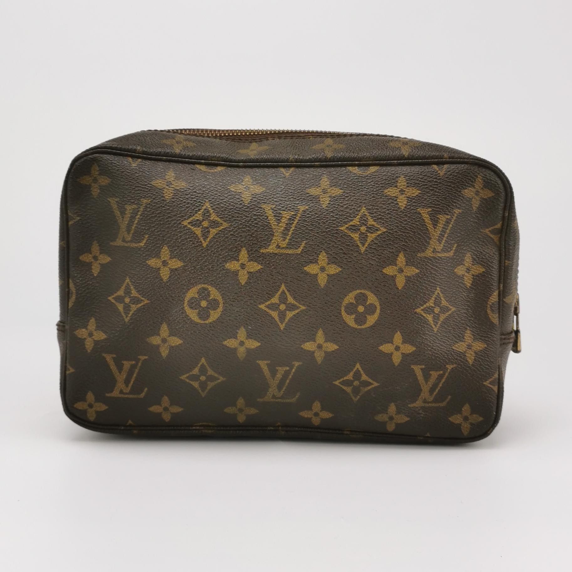 Louis Vuitton Louis Vuitton (LV) TrousseToilette old flower zipper clutch Size ONE SIZE - 2 Thumbnail