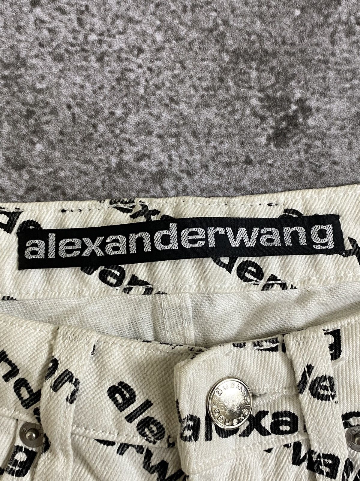 Alexander Wang Alexander wang logo print jeans Size US 26 / EU 42 - 7 Thumbnail