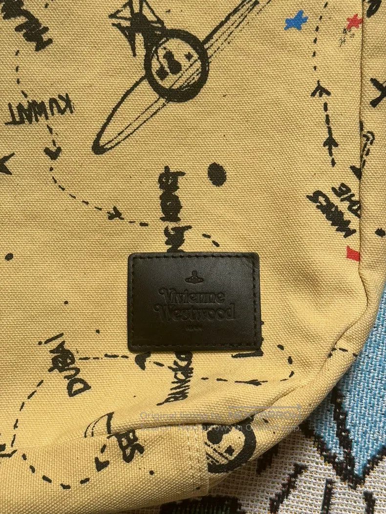 Vivienne Westwood Vivienne Westwood size os Graffiti Style Canvas Tote Bag Size ONE SIZE - 6 Thumbnail
