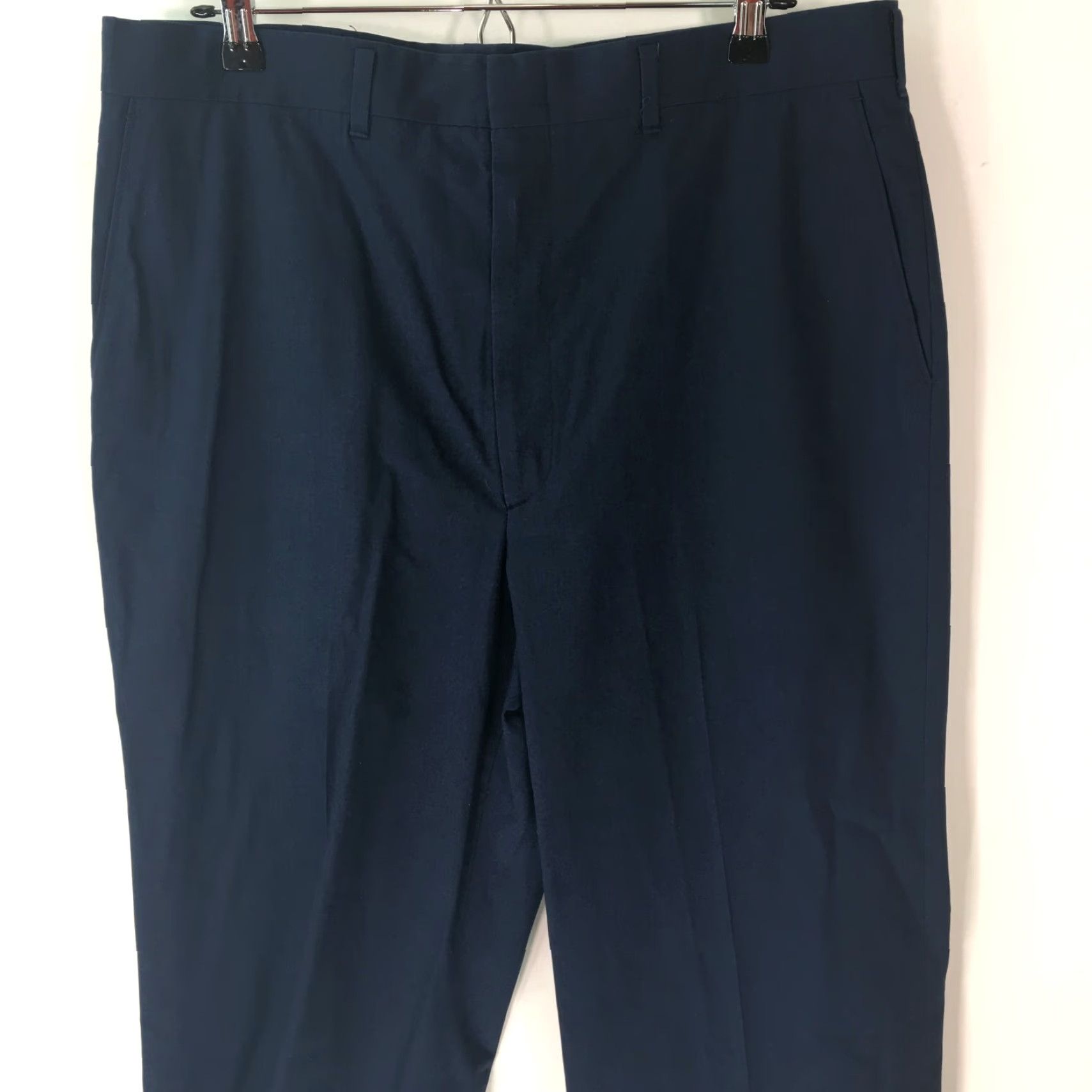 Haggar Haggar Dress Pants Navy Blue Flat Front Straight Leg 36x34 Men Regular Size 36 Blue Classic Everyday Pants Mens Size US 36 / EU 52 - 2 Thumbnail