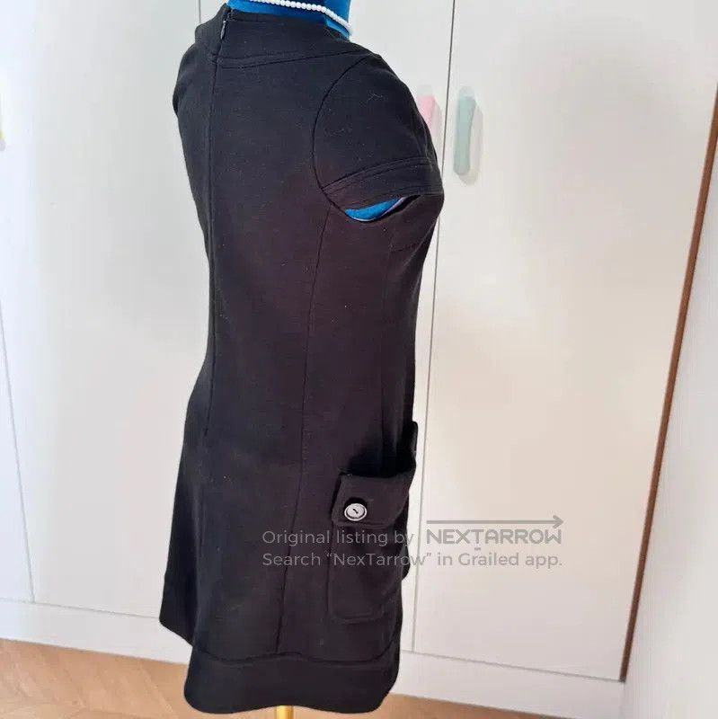 Burberry Burberry Black Wool Blend Short Sleeve Dress. Size M / US 6-8 / IT 42-44 - 3 Thumbnail