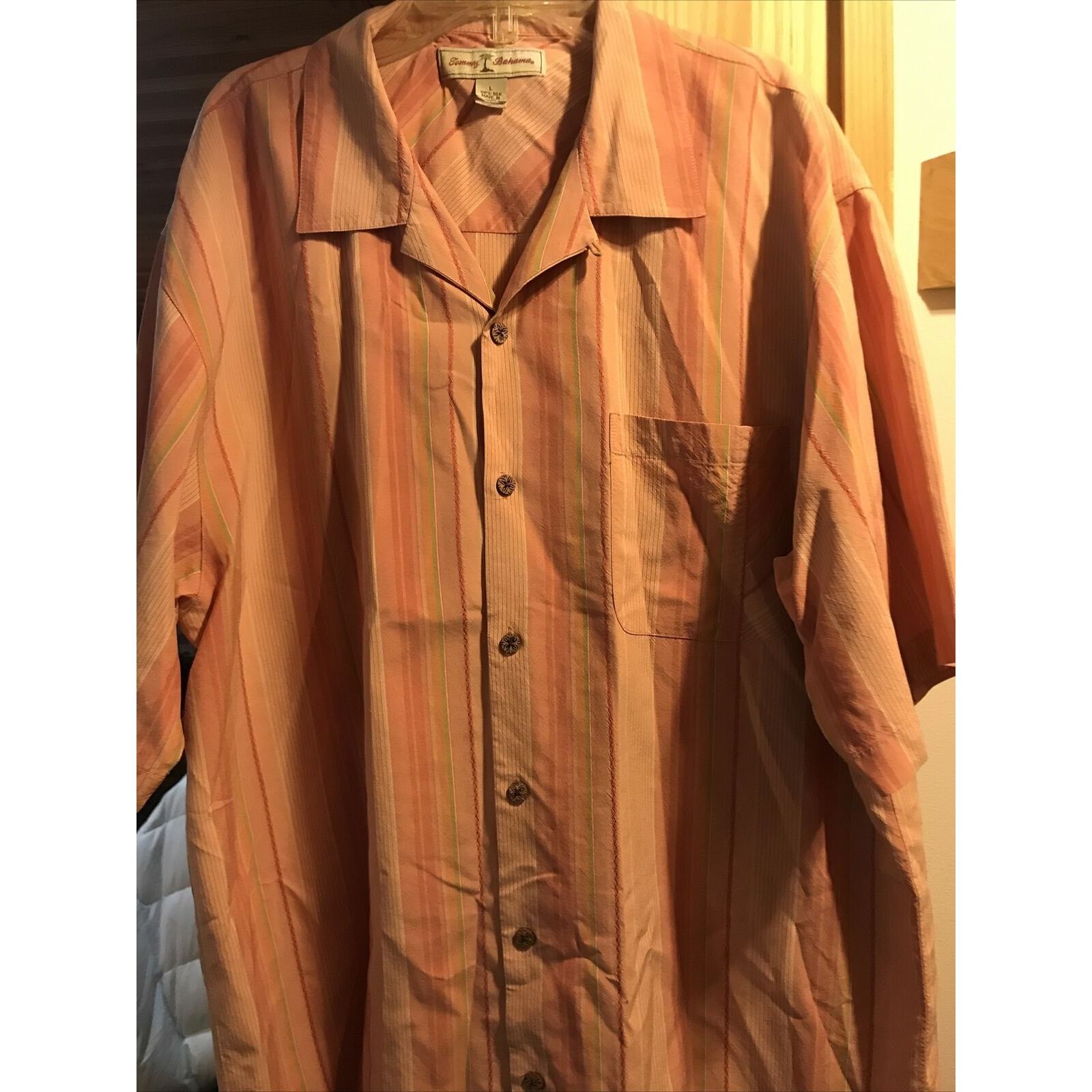 Tommy Bahama Tommy Bahama Men L Salmon Striped Silk Button Hawaiian Shirt Size US L / EU 52-54 / 3 - 2 Thumbnail