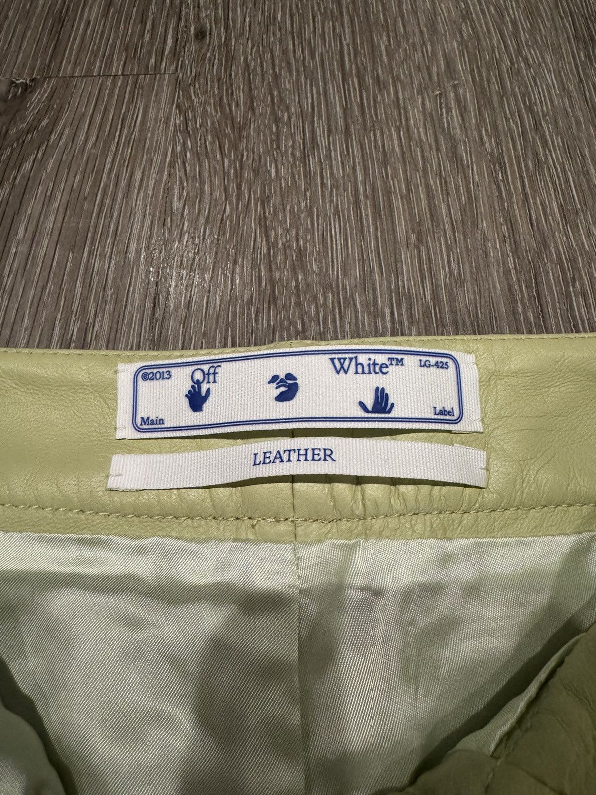 Off-White Off White 100% Leather Shorts Light Green 28-30 Size US 29 - 8 Thumbnail