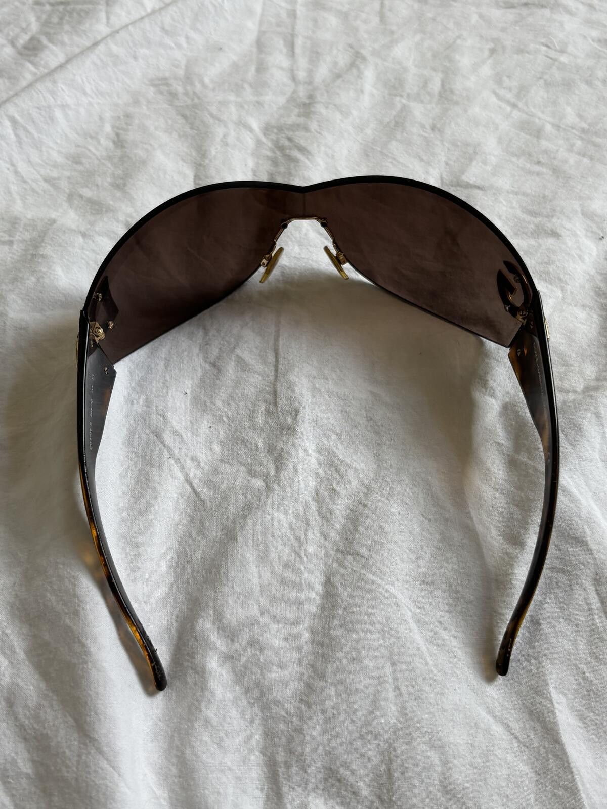 Dolce & Gabbana Dolce & Gabbana - Brown Shield Logo Sunglasses Size ONE SIZE - 2 Thumbnail