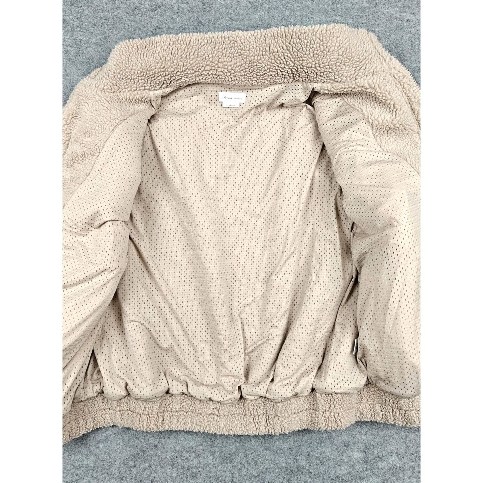 Vintage Lovers + Friends Jacket Womens XS Beige Sherpa Fleece Full Zip Pockets Lined Size XS / US 0-2 / IT 36-38 - 3 Thumbnail