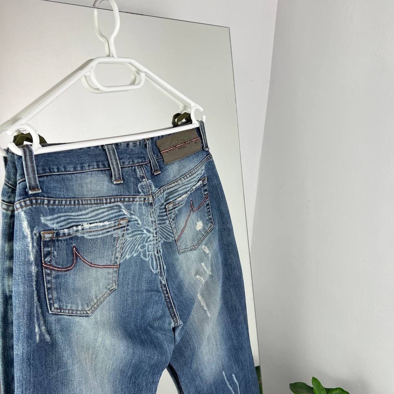 Iceberg Rare Vintage Iceberg Denim Pants Baggy Jeans Big Print Size US 32 / EU 48 - 1 Thumbnail